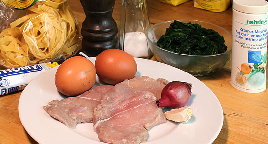 Zutaten Kalbsschnitzel mit Spinat und pochiertem Ei