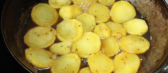Kartoffeln schmoren