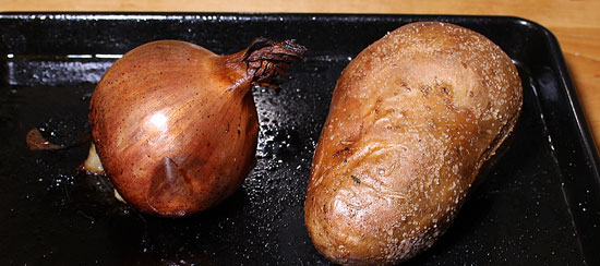 Kartoffel und Zwiebel gebacken