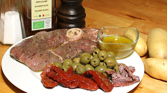Zutaten Gigot-Steak und Oliven-Tomaten-Salsa