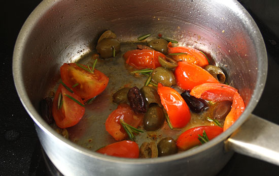 Tomaten und Oliven