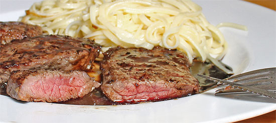 Chaliapin Steak angeschnitten