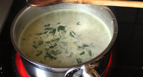 Suppe mit Kraut fertigkochen