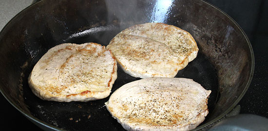 Rezept Scaloppine Al Marsala E Funghi Kalbsschnitzel Mit Marsala Und Austernpilzen Rollis Rezepte