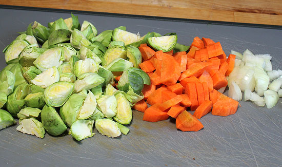 Gemüse gerüstet und geschnitten