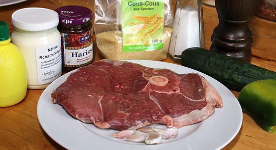 Zutaten Gigot-Steak mit Harissa-Joghurt-Dip