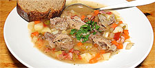 Kapuśniak - Polnischer Suppentopf mit Sauerkraut