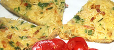 Frittata con capelli d'angelo e pancetta - Omelette mit Engelshaar und Speck